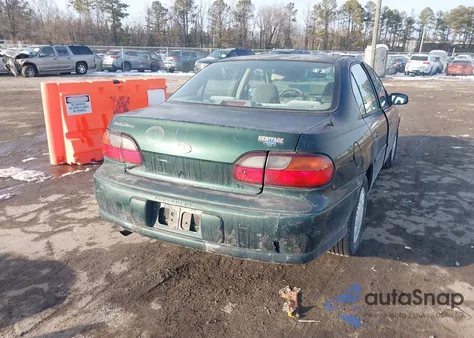 2002 Chevrolet Malibu z USA, uszkodzony, nr VIN 1G1ND52J82M585864